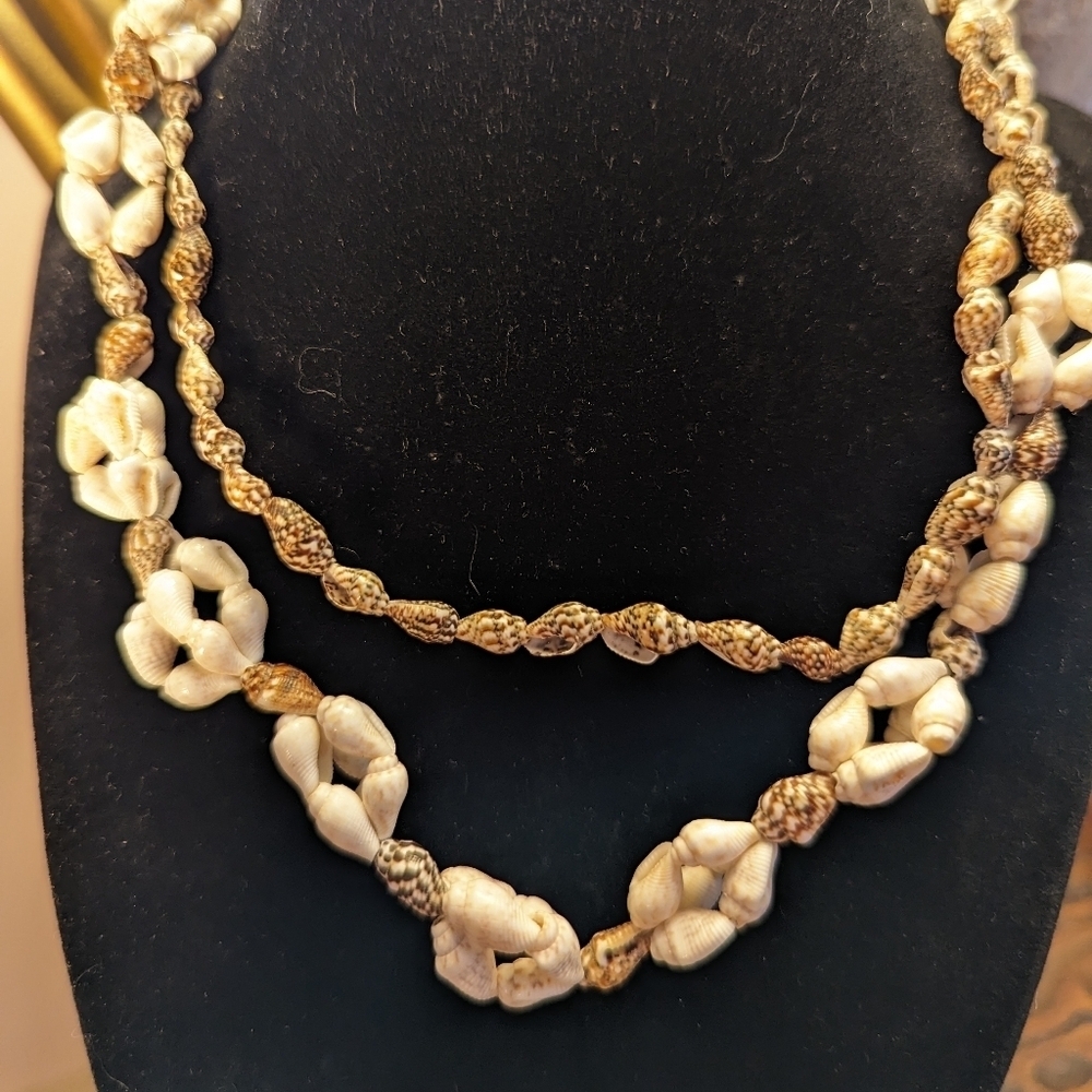 Shell Necklace brown white 16" long. No clasp, can be doubled. Surfing Beach